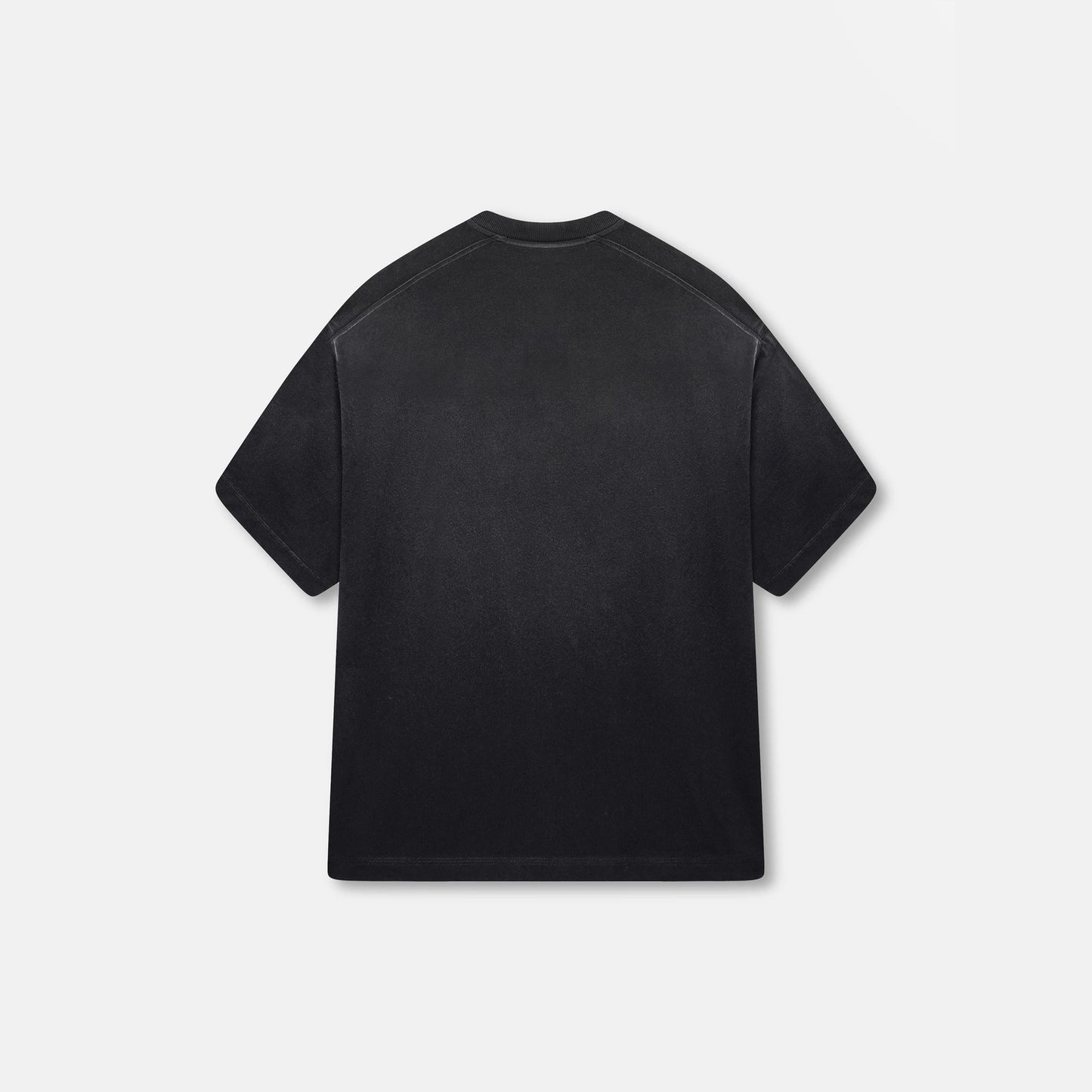 Vintage Black oversized boxy fit t-shirt for men and women, stylish and comfortable casual wear, perfect for a relaxed, laid-back look. Soft cotton fabric, available in various sizes, ideal for layering or wearing alone. Trendy streetwear style with a loose, modern fit. Luxury Garment.

300GSM, Made in Portugal.

Similar to Represent, Cole Buxton.
